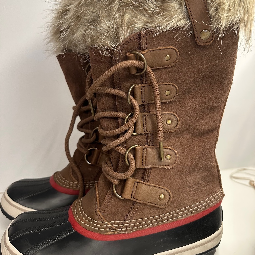 Sorel Joan of Arctic Boots Size 7